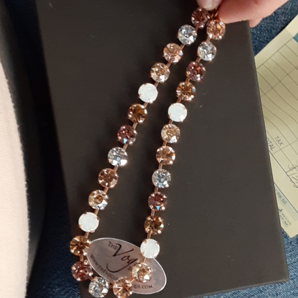 Necklace - Picture 2 of 2